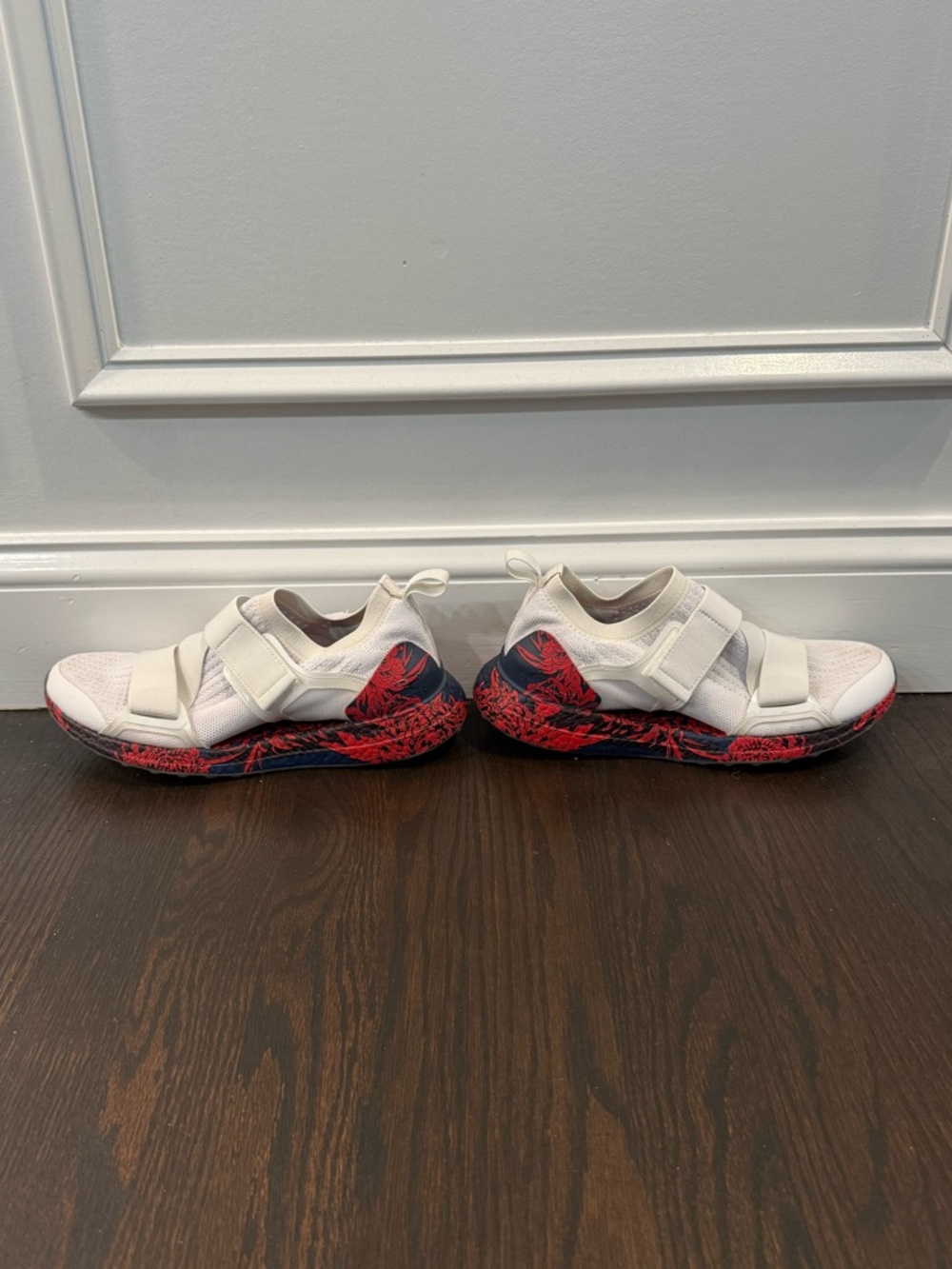 Adidas by Stella McCartney Ultraboost in Floral Print - Picture 6 of 9
